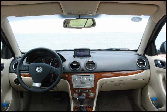 细致入微 试驾上海大众Lavida朗逸2.0--临海新