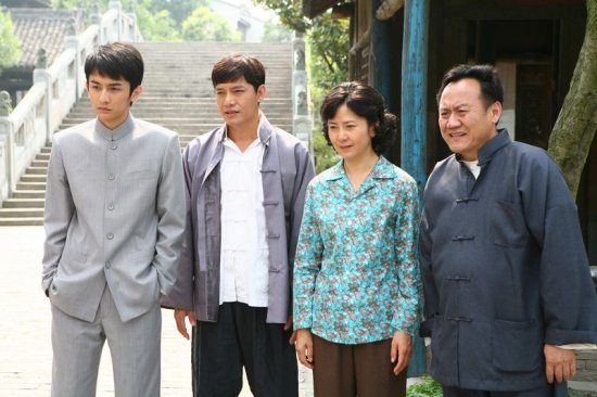 《天伦劫》吕丽萍颠覆大受欢迎 康飞自爆很受教-《天伦劫》吕丽萍颠覆大受欢迎 康飞自爆很受教--娱乐--人民网-临海新闻网