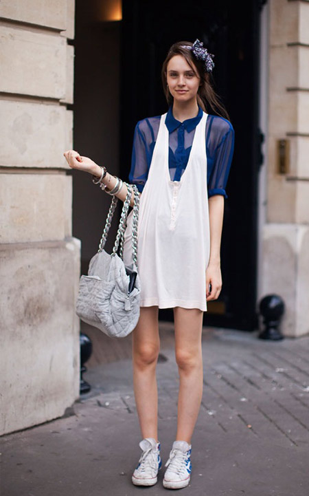 性感不走光 街拍外国美女本季透视装搭配术