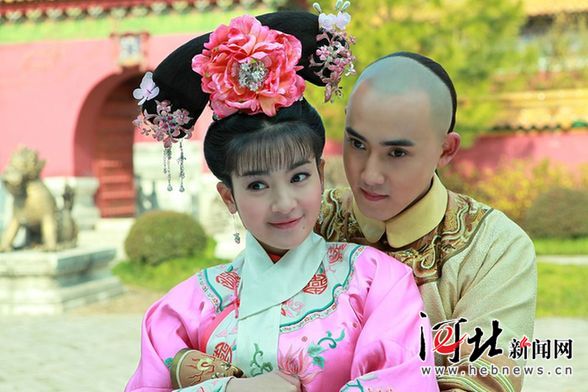 小燕子紫薇晴儿 新《<em>还珠格格</em>》<em>女主角</em>容貌PK