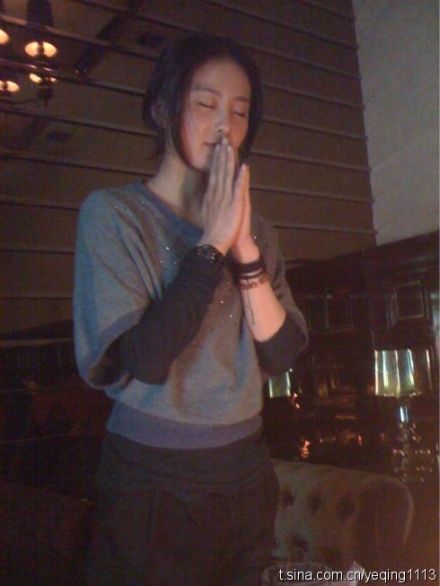 郑爽刘诗诗 清纯女星微博私服诱惑--临海新闻网