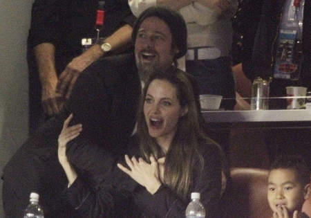 布拉德皮特和安吉丽娜朱莉合作电影 11249168_351292.jpg