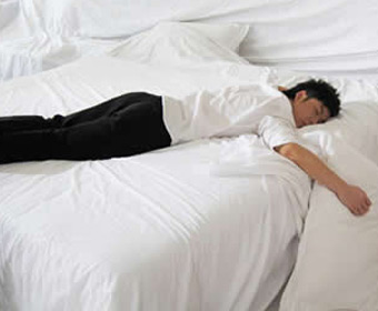 关于他的事 裸睡有益男性生殖健康